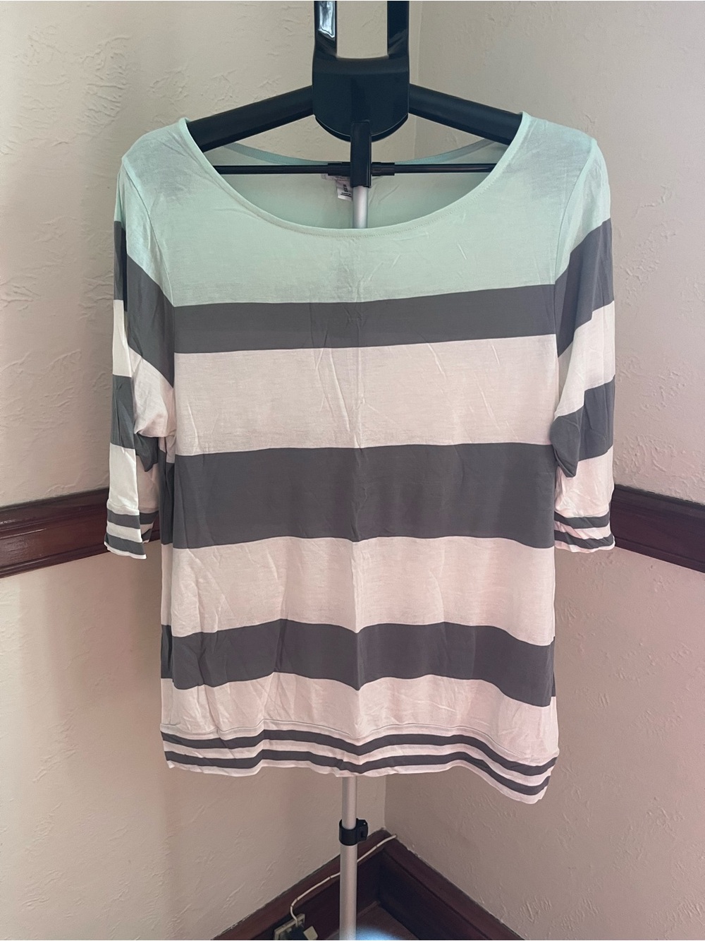 Old Navy Mint & Gray Striped Scoop Neck Top Size XL New!!